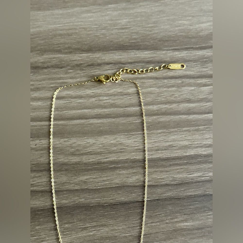 Gold and Pearl Necklace Q612 - Picture 5 of 6